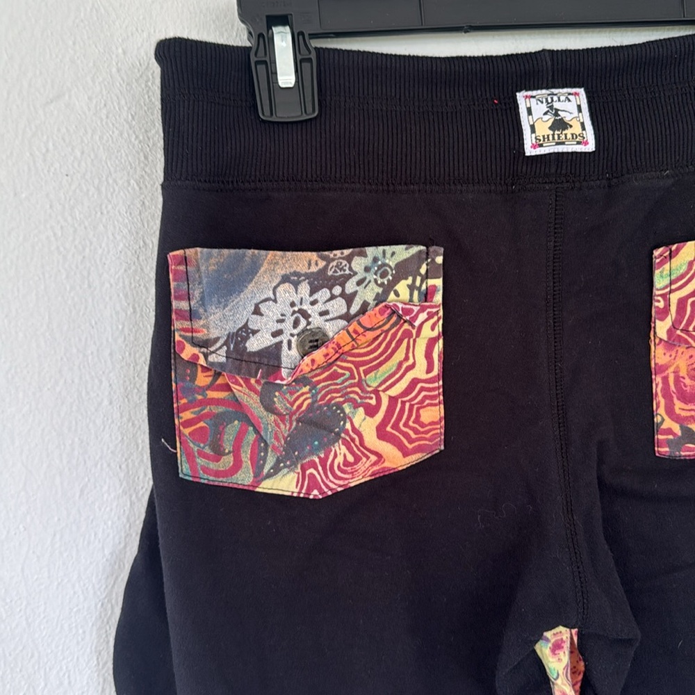 Nilla Shields colorful rainbow floral cotton drawstring Bermuda shorts small - Picture 8 of 10
